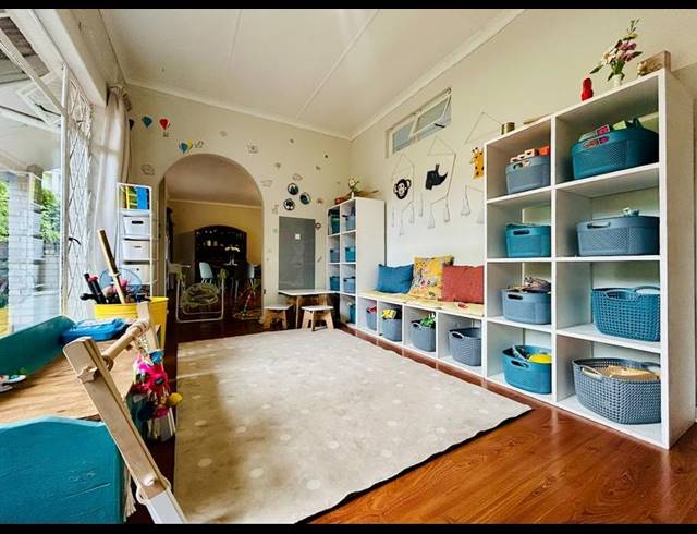 3 BEDROOM HOUSE FOR SALE IN SCOTTSVILLE